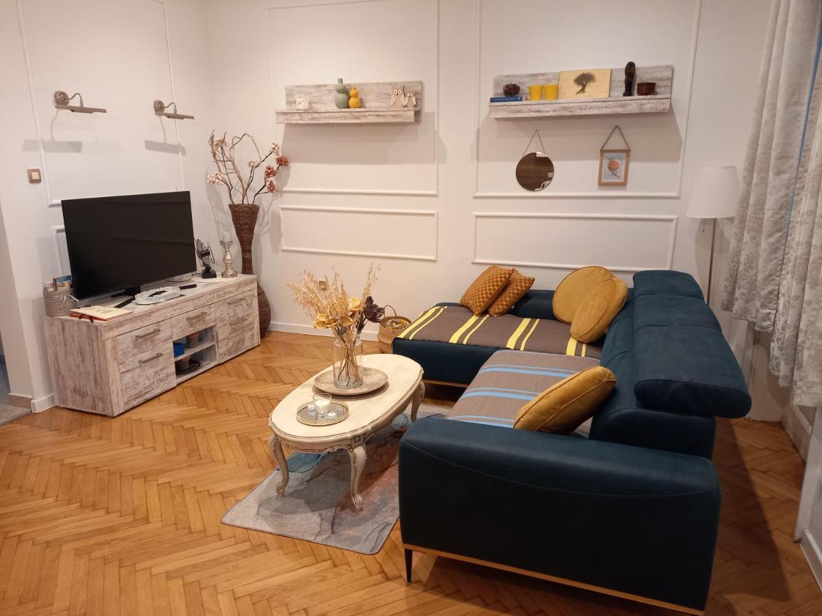 Apartment Beti *